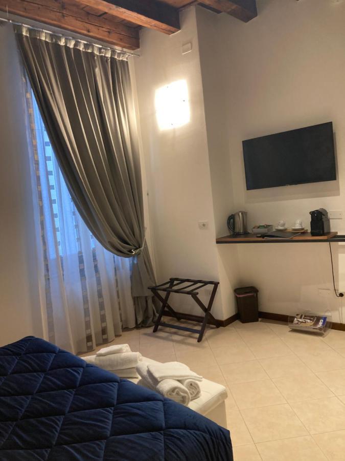 Verona Porta Borsari Relais Exteriör bild